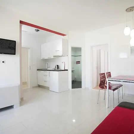 Apartments Bila Villa Podstrana Room photo