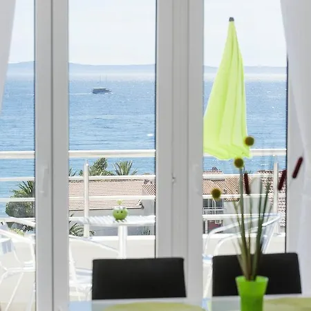 Apartments Bila Villa Podstrana Room photo