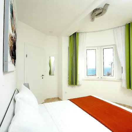 Apartments Bila Villa Podstrana Exterior photo